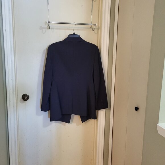 Theory Women's Wool Suit - Blazer & Pants. Navy Blue - Picture 10 of 14